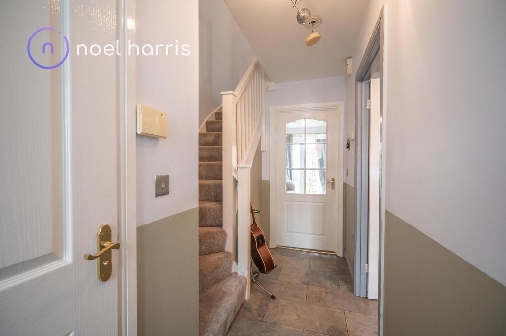 Monarch Court, Longbenton, NE12 3 bed semidetached house for sale £