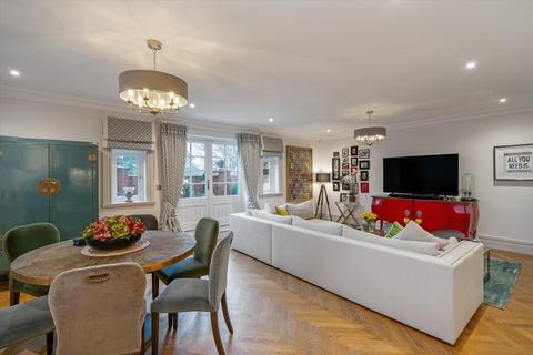 2 bedroom flat for sale, Drift Road, Winkfield, Windsor, Berkshire, SL4