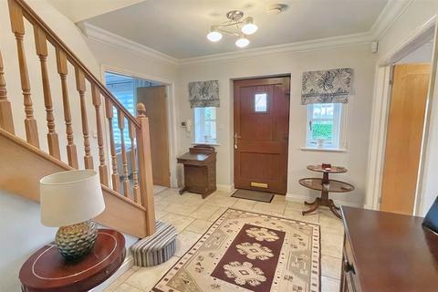 1a Cliff Drive, Poole, BH13 7JD