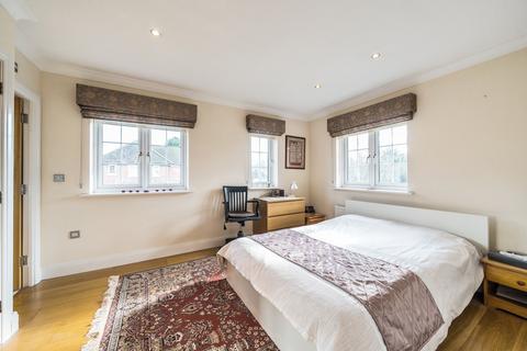 4 bedroom detached house for sale - Rowan Road, Lindford, Bordon, Hampshire, GU35