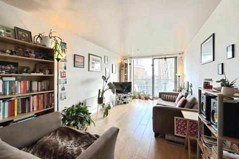 2 bedroom flat to rent, Whitehall Quay, Leeds, West Yorkshire, LS1