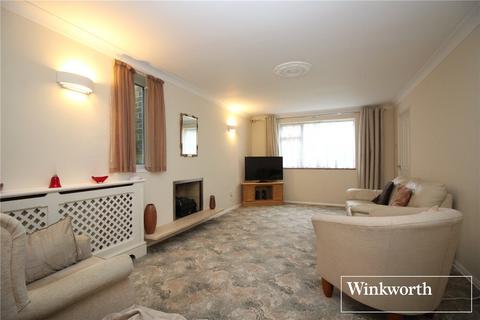 7 Carrington Close, Borehamwood, WD6 2HB