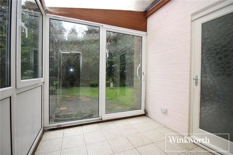 7 Carrington Close, Borehamwood, WD6 2HB