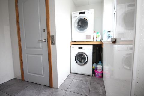 72 Armstead Walk, Dagenham, RM10 9PH