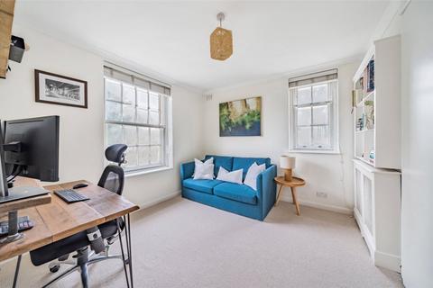 39 Parkside, London, SE3 7QG