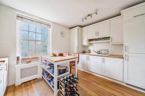 39 Parkside, London, SE3 7QG