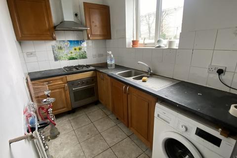 3 bedroom semi-detached house for sale, North Circular Road, London, NW10