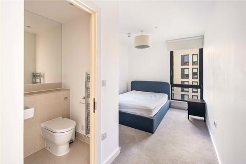 2 bedroom flat to rent - Regalia Point, 30 Palmers Road, London, E2