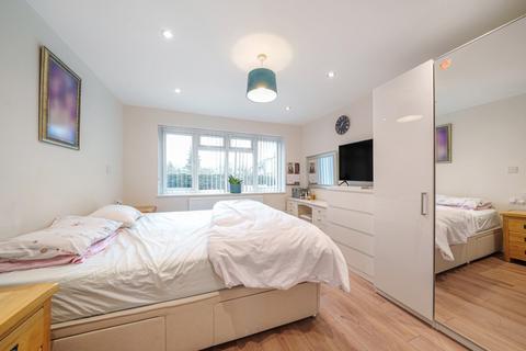 3 Mezen Close, Northwood, HA6 2DP