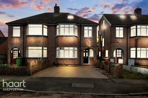 4 bedroom semi-detached house for sale, Laleham Road, Shepperton