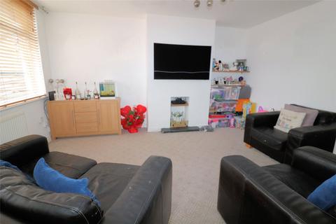 2 bedroom flat for sale, Highfield Avenue, Northumberland Heath, Kent, DA8