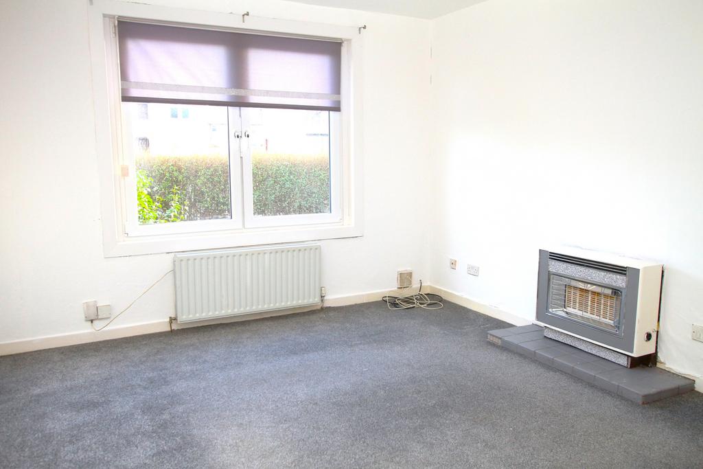 Newlands Road, Grangemouth, FK3 2 bed flat for sale £85,000