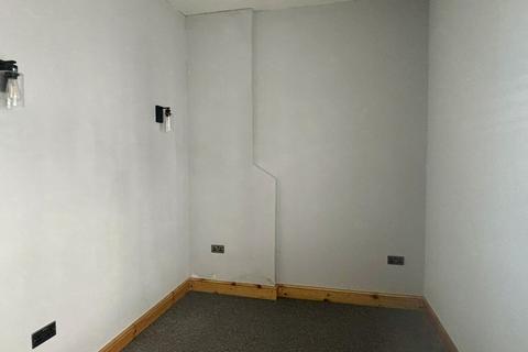 2 bedroom apartment to rent, High Street, Oxfordshire OX16
