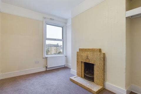 2 bedroom apartment to rent, Risborough Lane, Cheriton