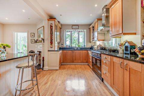 6 bedroom detached house for sale, Bouverie Avenue, Salisbury