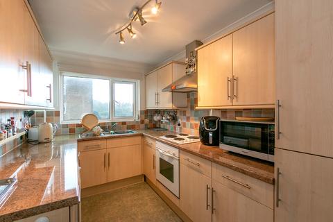 2 bedroom apartment for sale, Kimberley Road, Lower Parkstone