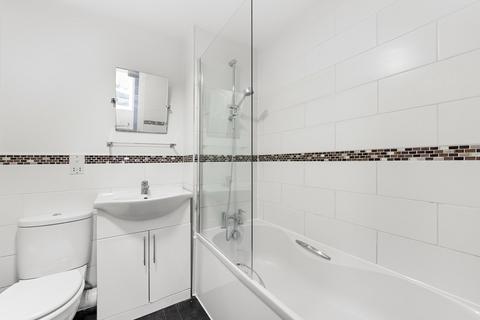 Flat 3, 19 Normanton Road, South Croydon, CR2 7JU