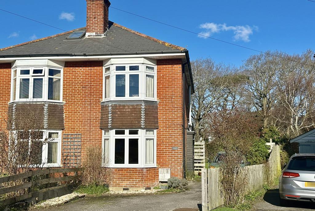 Burrard Grove, Lymington SO41 2 bed semidetached house for sale £625,000
