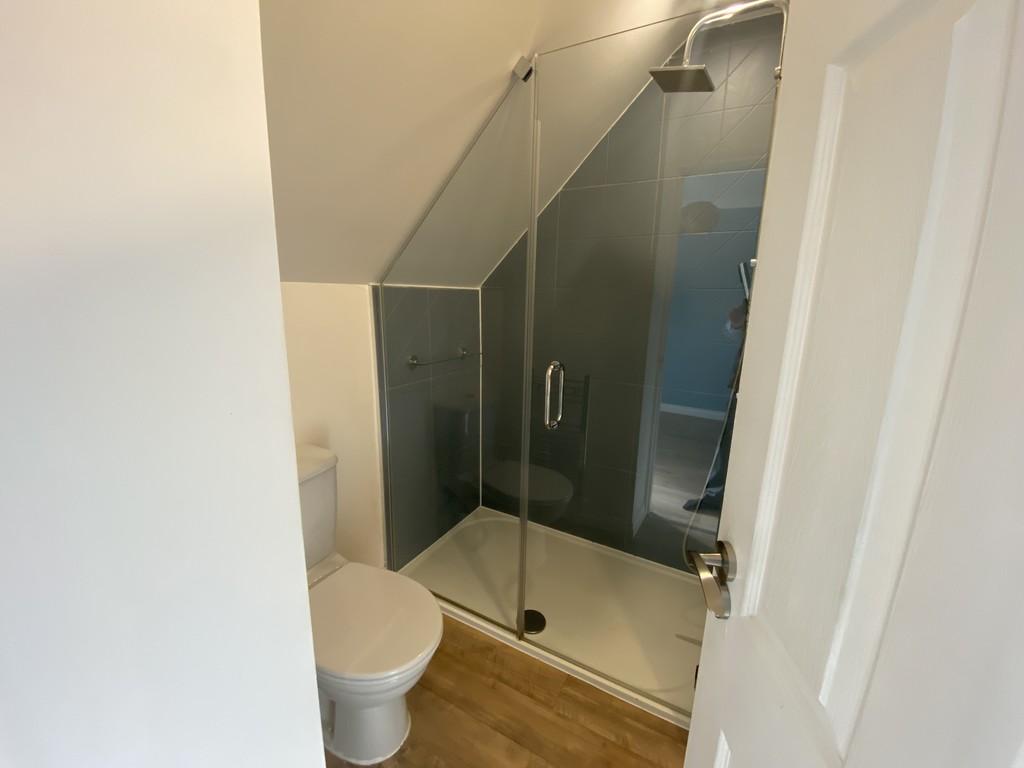 Master Ensuite