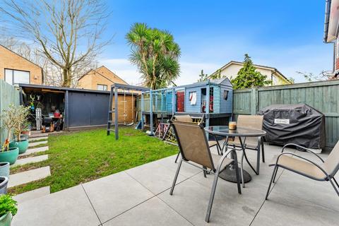 26 Twickenham Close, Croydon, CR0 4SZ