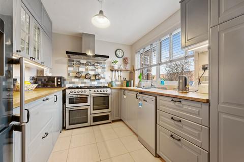 26 Twickenham Close, Croydon, CR0 4SZ