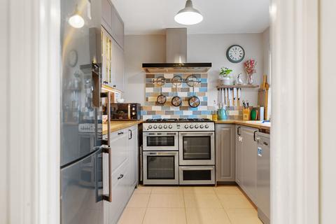 26 Twickenham Close, Croydon, CR0 4SZ