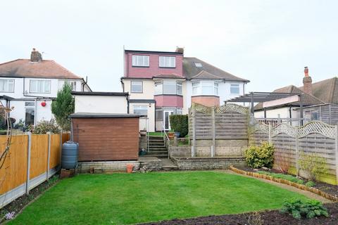 2 Lodge Close, Orpington, BR6 0QQ