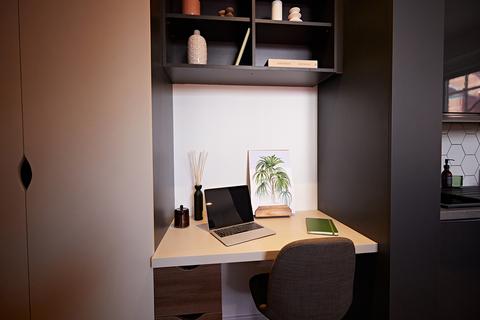 undefined, Apt 0407, Q Three Residence, 30 Westgate LS1