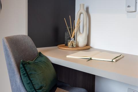 Studio to rent, Apt 0706, Q Three Residence, 30 Westgate LS1