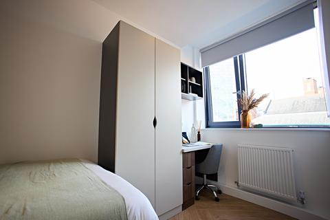 1 bedroom apartment to rent, Apt 0607, Q Three Residence #258207