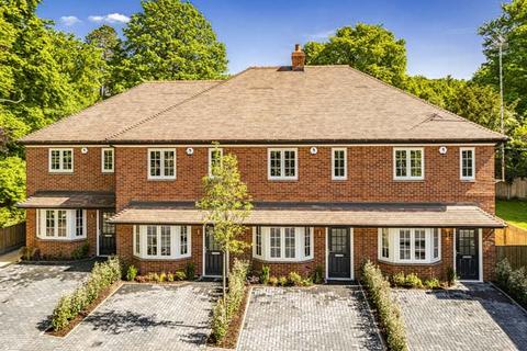 14 Ash Hurst, Goring, Reading, RG8 0DQ