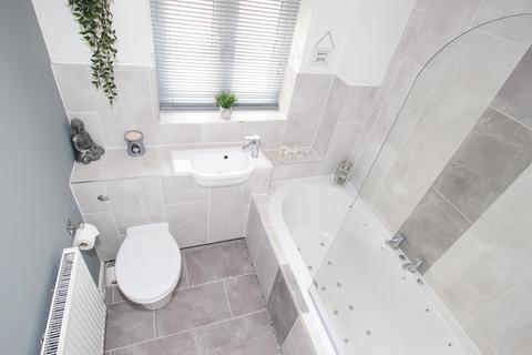 21 Bryn Meurig, Llanharry, Pontyclun, CF72 9FY