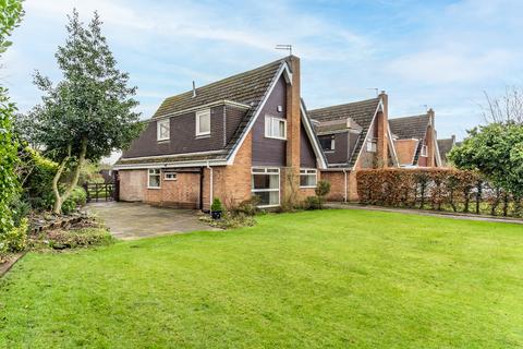 4 bedroom detached house for sale, High Moss, Ormskirk L39