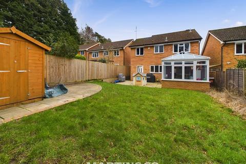 4 bedroom detached house for sale, Merryweather Close, Finchampstead