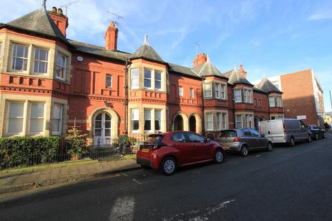 1 bedroom apartment to rent, Bath Street, Chester