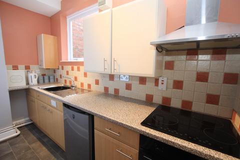 1 bedroom apartment to rent, Bath Street, Chester