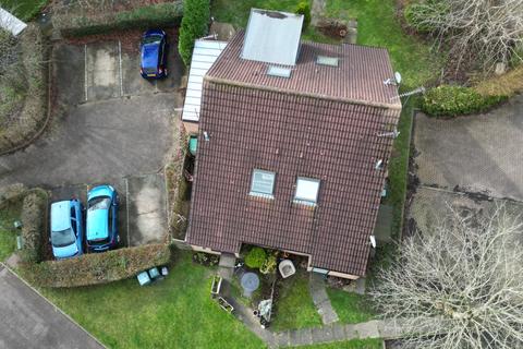 19 Lancaster Way, Abbots Langley, WD5 0PQ