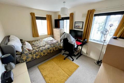 7 Birtley Croft, Luton, LU2 9TR