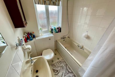 7 Birtley Croft, Luton, LU2 9TR