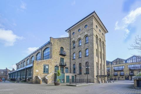 1 bedroom flat for sale, Plate House, Burrell's Wharf Square, Docklands, London, E14