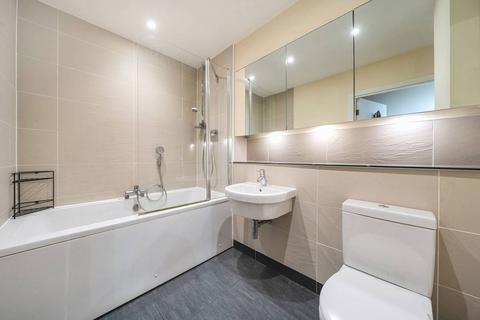 1 bedroom flat for sale, Luminosity Court, Ealing, London, W13
