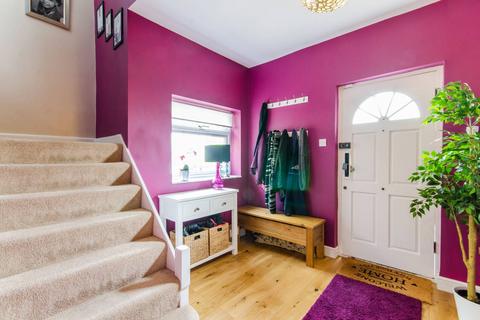 117 Friday Hill West, London, E4 6EW