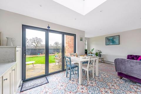66 Appledore Crescent, Sidcup, DA14 6RQ