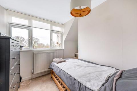 66 Appledore Crescent, Sidcup, DA14 6RQ