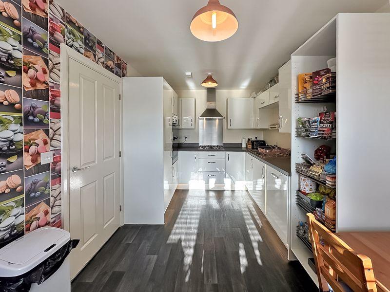 Kitchen diner