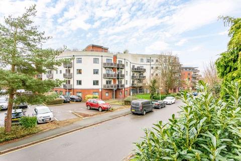 2 bedroom apartment for sale, Mayfield Road, Hersham, Walton-On-Thames