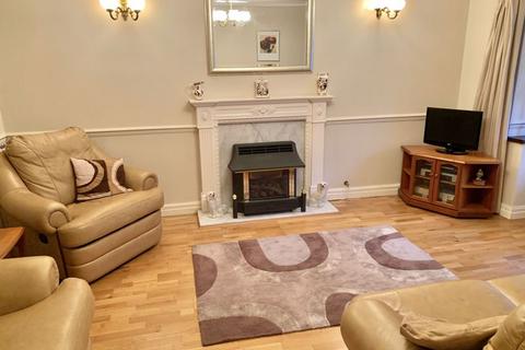 22 Clos Caegwenith, Tonna, Neath, SA11 3ER