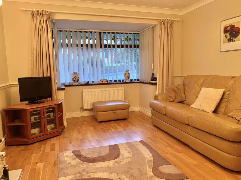Lounge 2