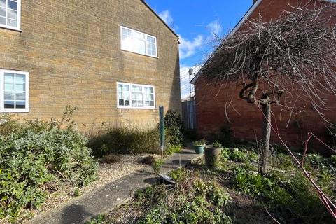 2 bedroom flat for sale, Westerly Court, Ilminster, Somerset TA19