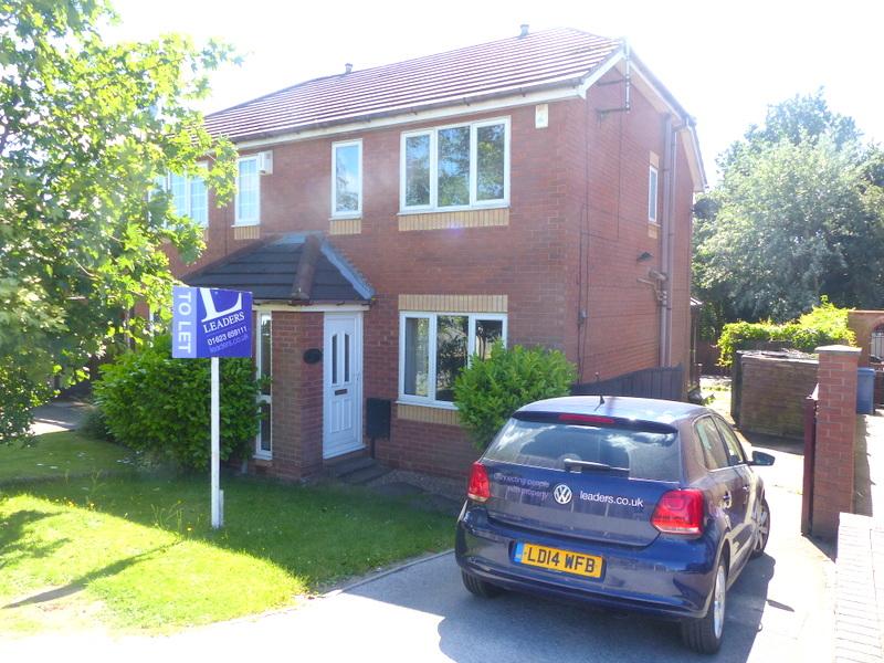 Richmond Drive, Mansfield Woodhouse... 3 bed semidetached house £750